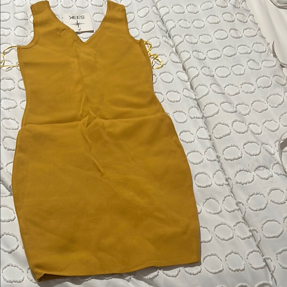 Seek Yellow V-Neck Sheath Mini Dress